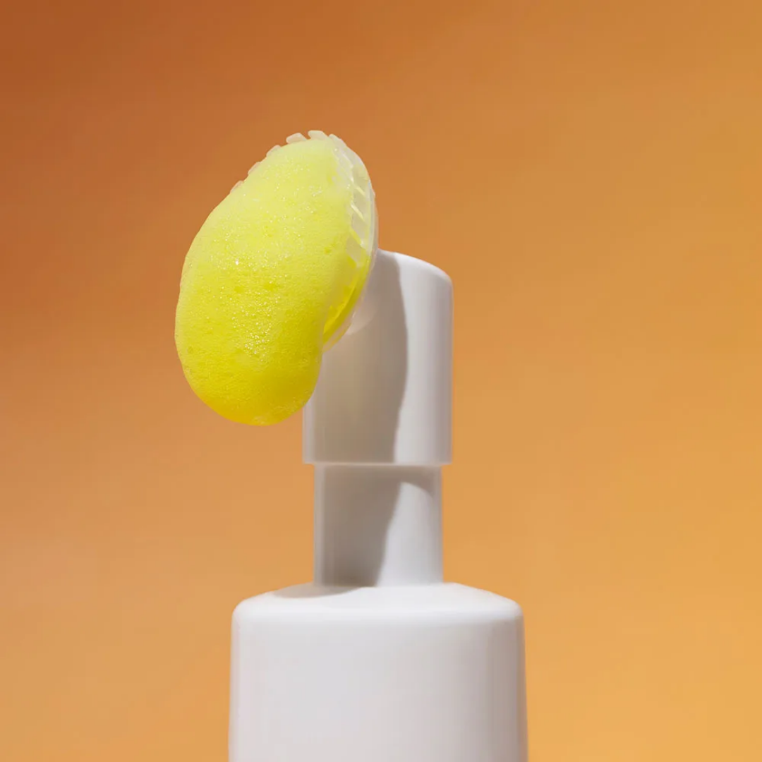 A- KIT TUMERIC 1 NETTOYANT + 1 CREME + 1 SERUM ECLAIRCISSANTE, ANTI-ACNE